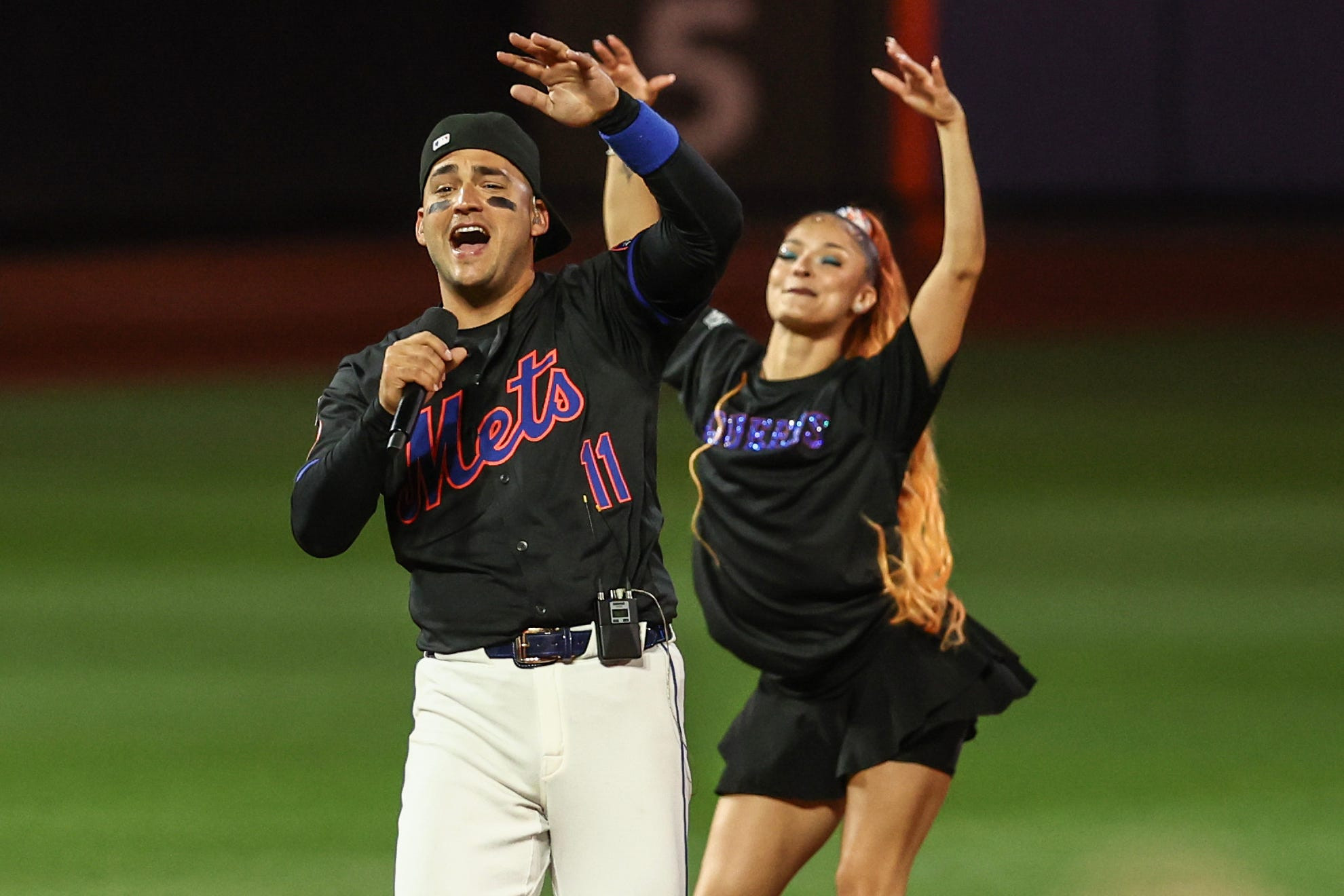 NY Mets: Jose Iglesias, Candelita, performs "OMG" after Mets win