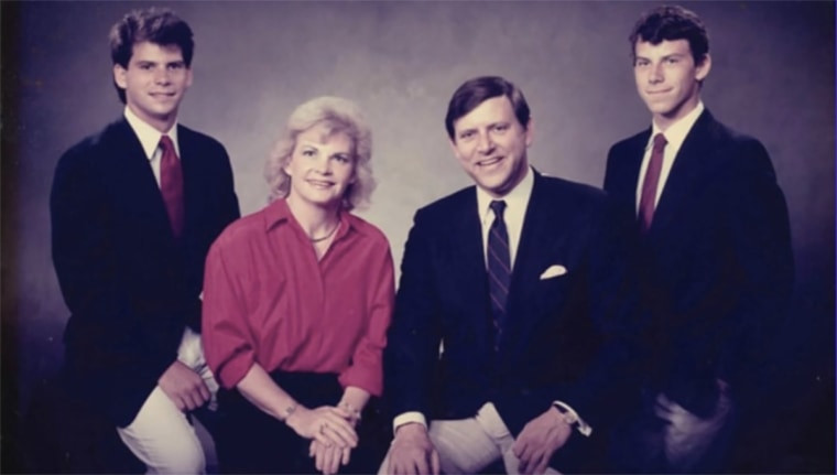 Erik and Lyle with their parents, Kitty and Jose Menendez in a family portrait.